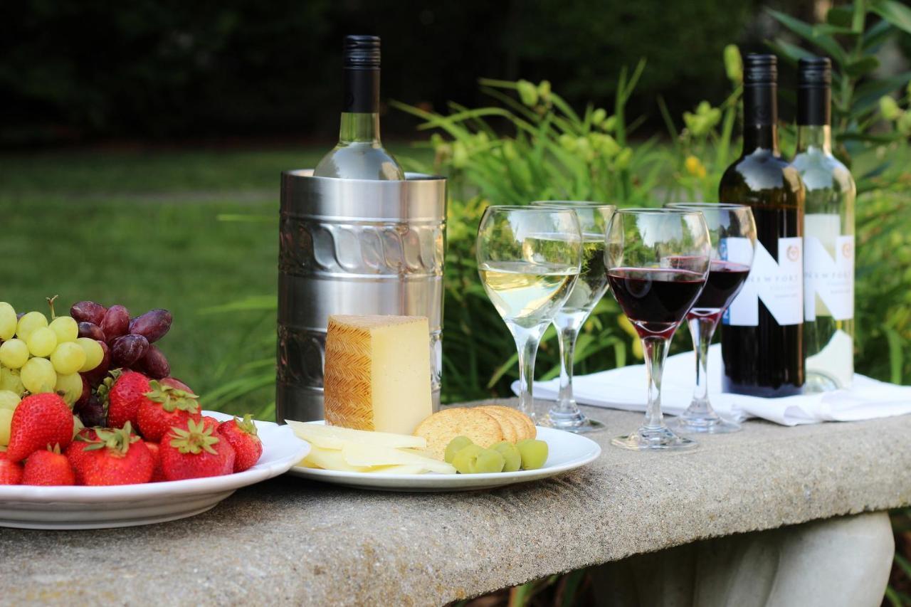 La Farge Perry House Bed & Breakfast Newport Bagian luar foto